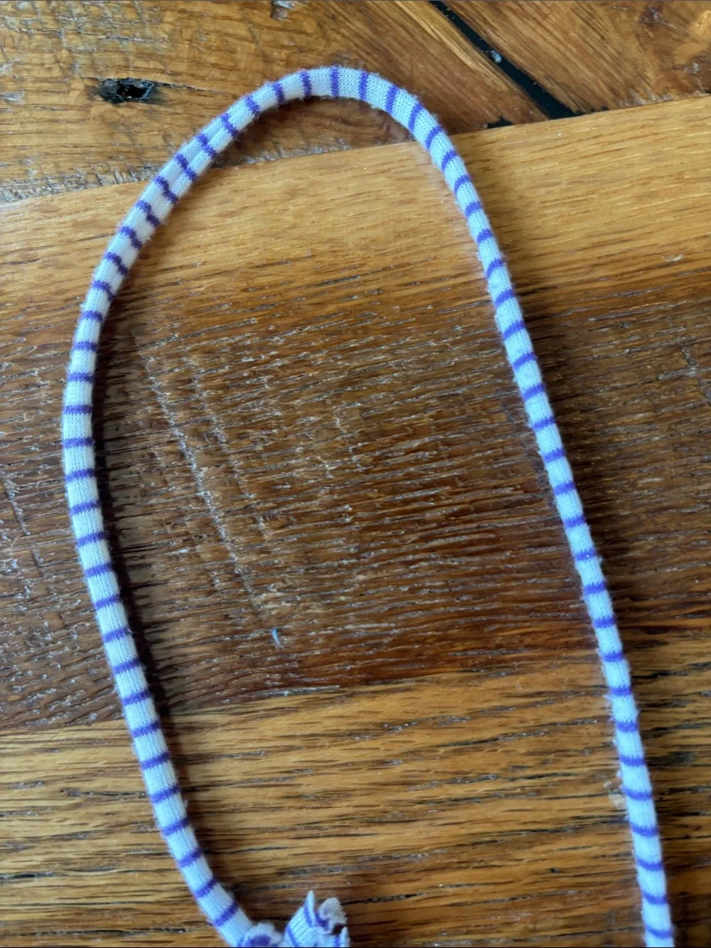 Acrylic c stretch necklace Like new pink and star glitter